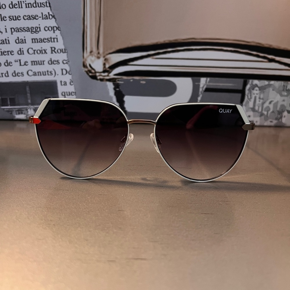 Quay Australia Main Character Sunglasses (Discontinued Style)